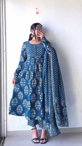 Gawon Three Piece (Blue)